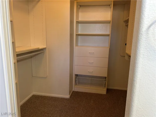 $2,200 | 7408 Sunspot Drive, Las Vegas, NV 89128