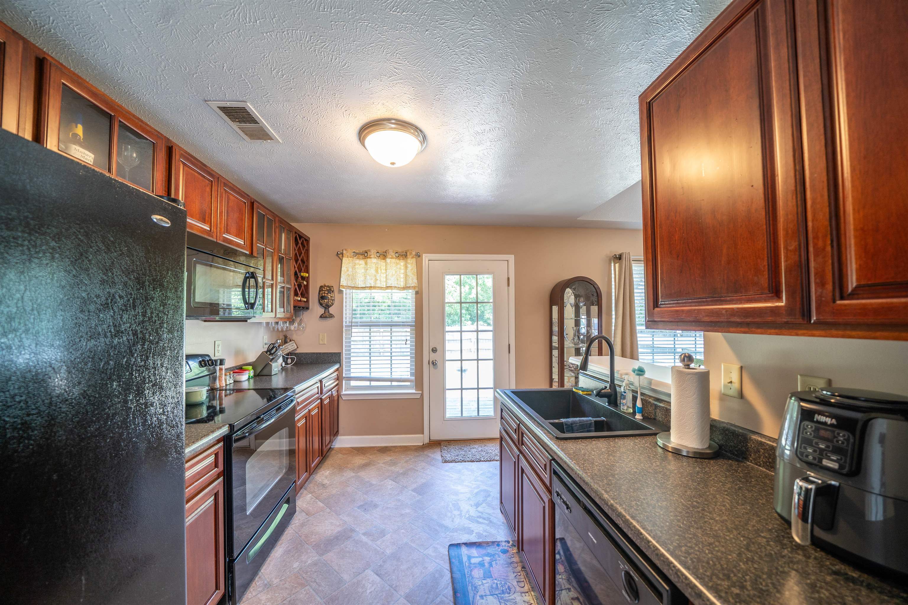 2498 Tracy Road Atoka, TN 38004 - Photo 10 of 21 Gallery Image 10