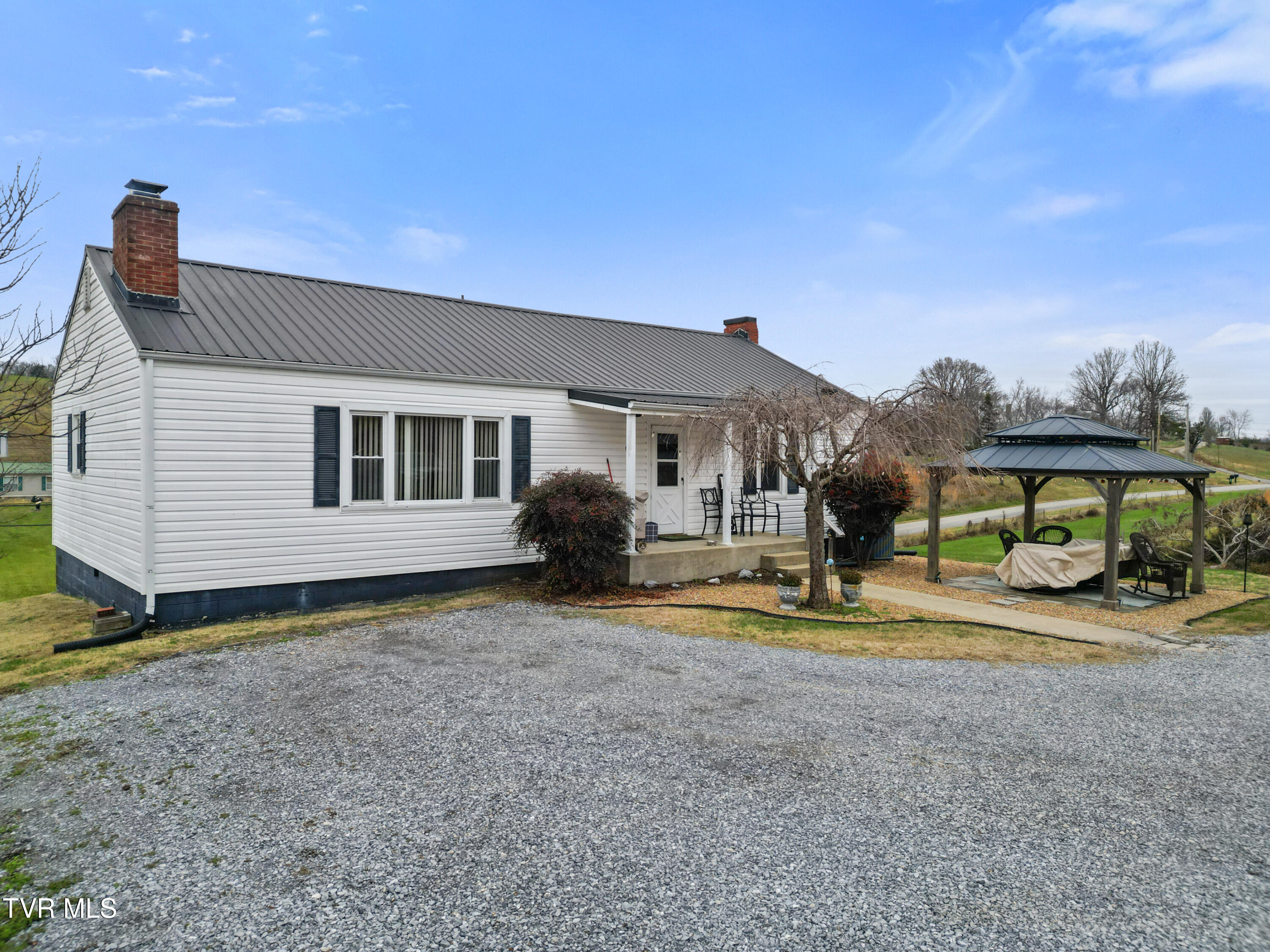 834 George Malone Road Greeneville, TN 37745 - Photo 3 of 18 DJI_0037