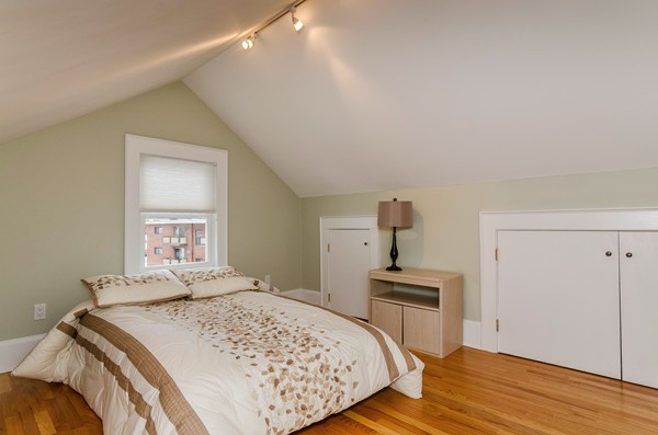 17-19 Greymere Road Boston, MA 02135 - Photo 20 of 29 Gallery Image 20