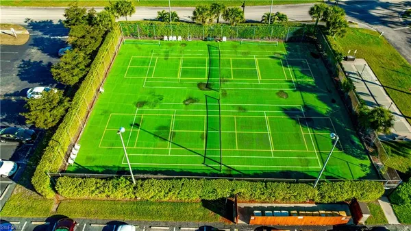 $1,500 | 150 Turtle Lake Court, Unit 307, Naples, FL 34105