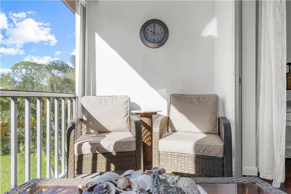 $1,500 | 150 Turtle Lake Court, Unit 307, Naples, FL 34105