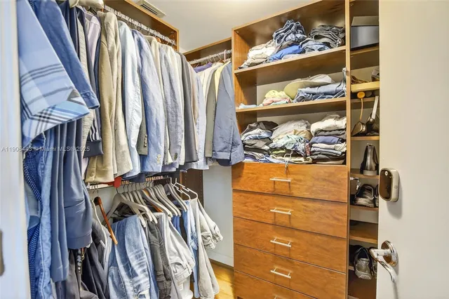 $1,759,000 | 45 Hendricks Isle, Unit 403, Fort Lauderdale, FL 33301