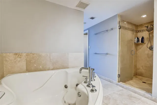 $1,759,000 | 45 Hendricks Isle, Unit 403, Fort Lauderdale, FL 33301