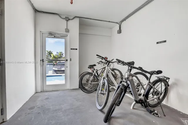 $1,759,000 | 45 Hendricks Isle, Unit 403, Fort Lauderdale, FL 33301