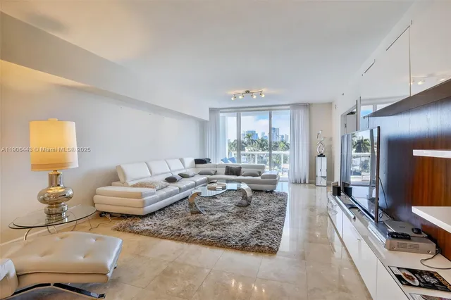 $1,759,000 | 45 Hendricks Isle, Unit 403, Fort Lauderdale, FL 33301