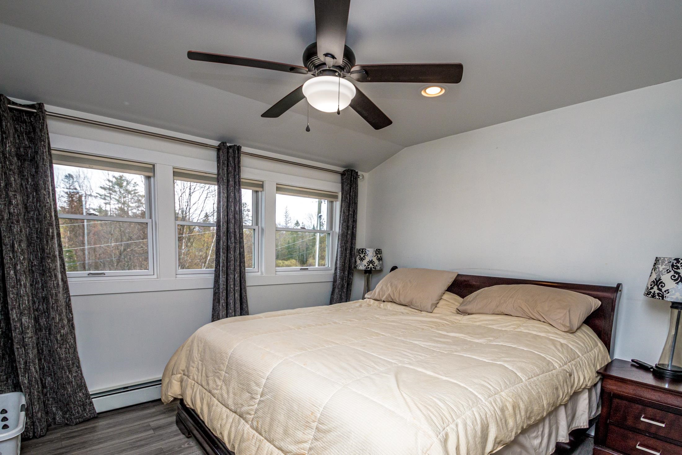 93 Elm Street Lancaster, NH 03584 - Photo 23 of 47