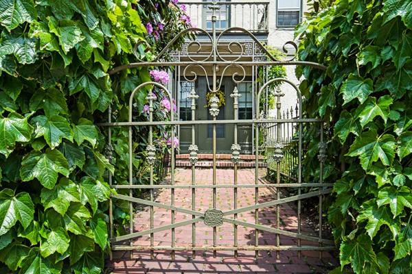 74 William Street Worcester, MA 01609 - Photo 2 of 30