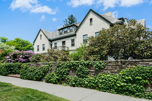 74 William Street Worcester, MA 01609 - Photo 3 of 30