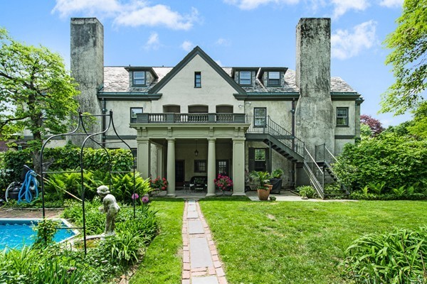 74 William Street Worcester, MA 01609 - Photo 4 of 30