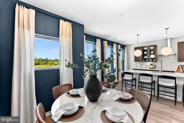 $659,990 | 6 Sepia Square, Unit HE, Ashburn, VA 20147