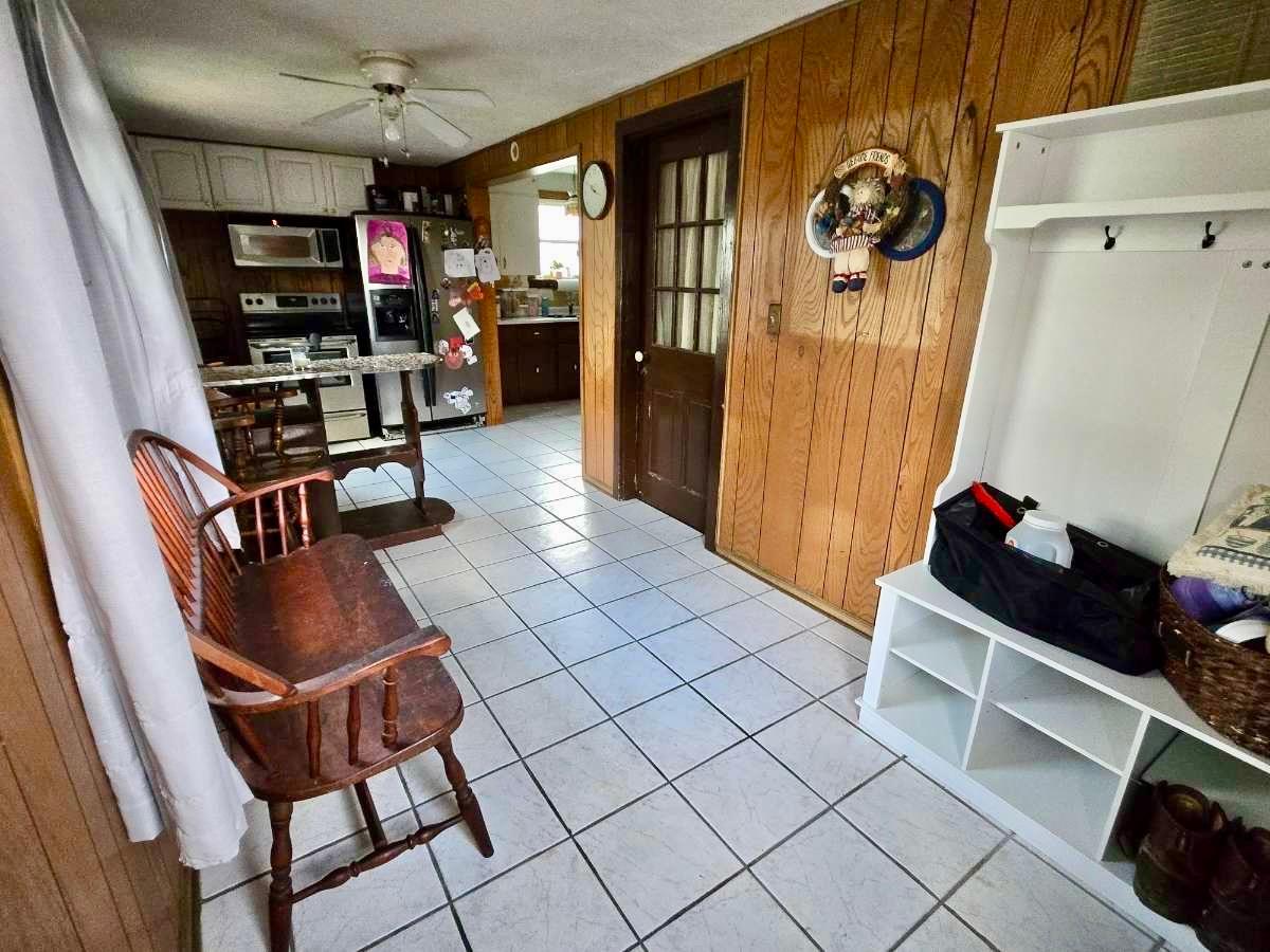 408 Sheldon Street Lawrenceburg, IN 47025 - Photo 11 of 27