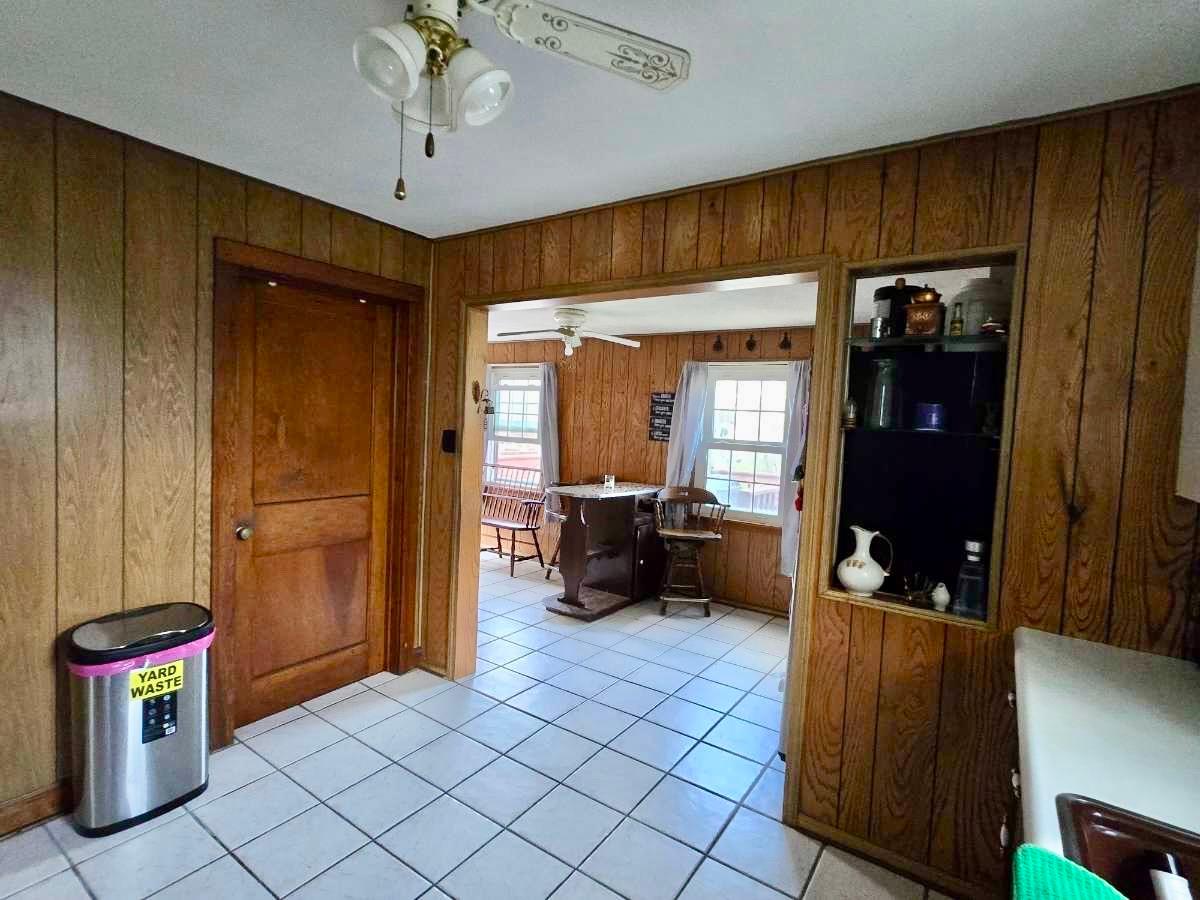 408 Sheldon Street Lawrenceburg, IN 47025 - Photo 8 of 27