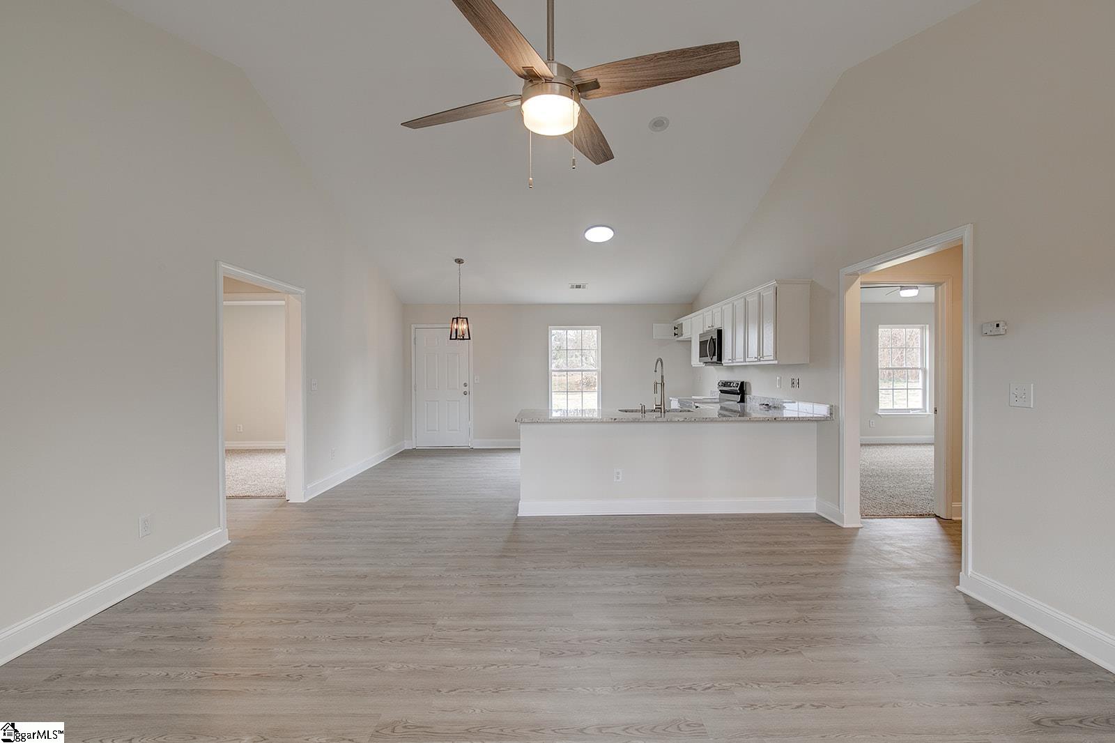 1320 Martin Road Spartanburg, SC 29301 - Photo 4 of 23 Gallery Image 4