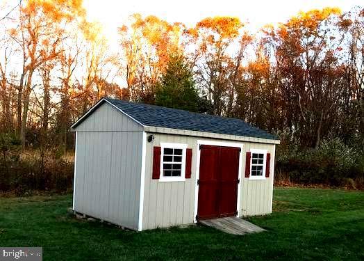 Shed
