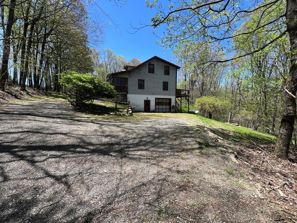 258 Fisher Road Fancy Gap, VA 24328 - Photo 3 of 49 Gallery Image 3