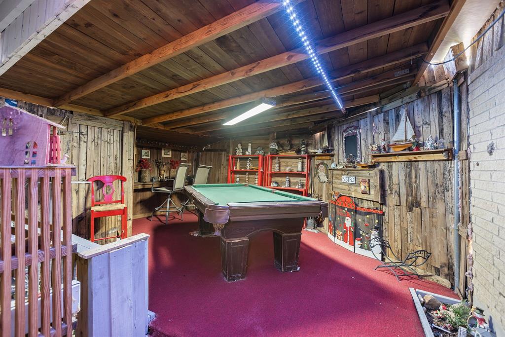 3352 Buckingham Lane Plano, TX 75074 - Photo 26 of 34 a room with lots of storage and utility