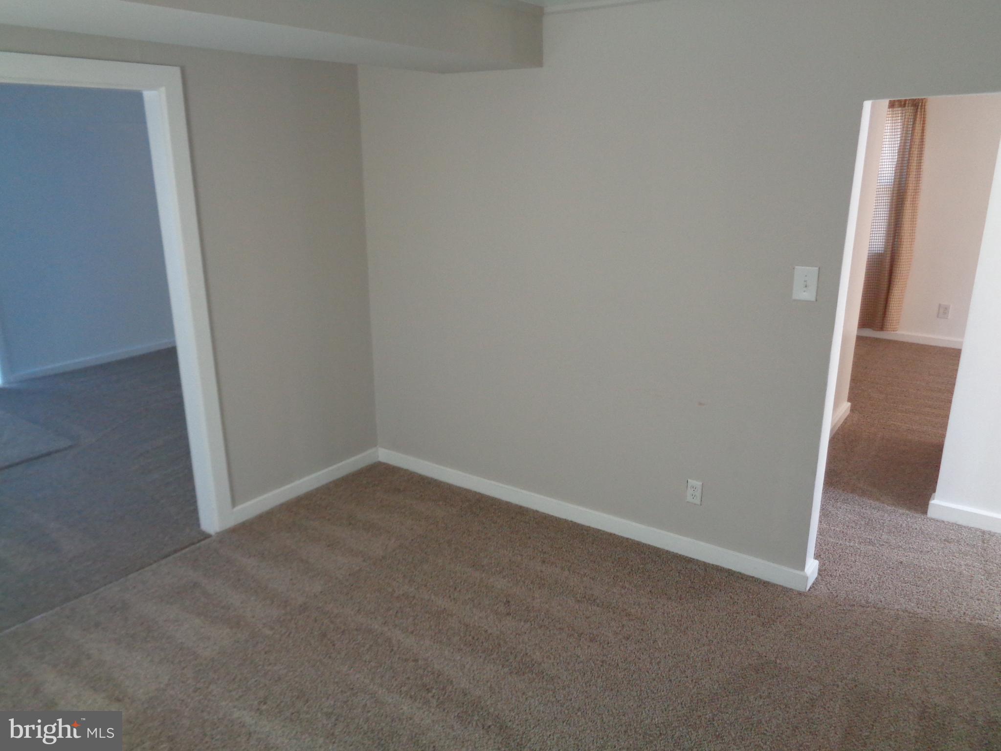 6708 Larkspur Road Morningside, MD 20746 - Photo 4 of 21 Dining Room