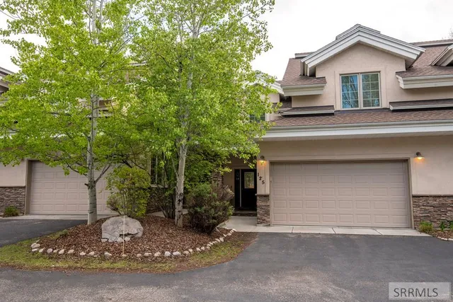 $850,000 | 125 Cobble Creek Lane, Unit 75, Driggs, ID 83422