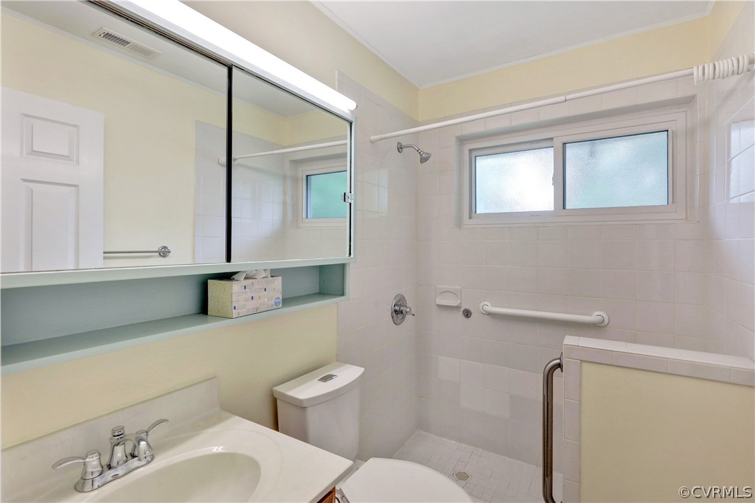 9420 Gayton Road Henrico, VA 23229 - Photo 13 of 21 Gallery Image 13