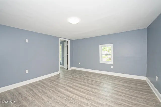 $250,000 | 99 Railroad Avenue, Hoosick Falls, NY 12090