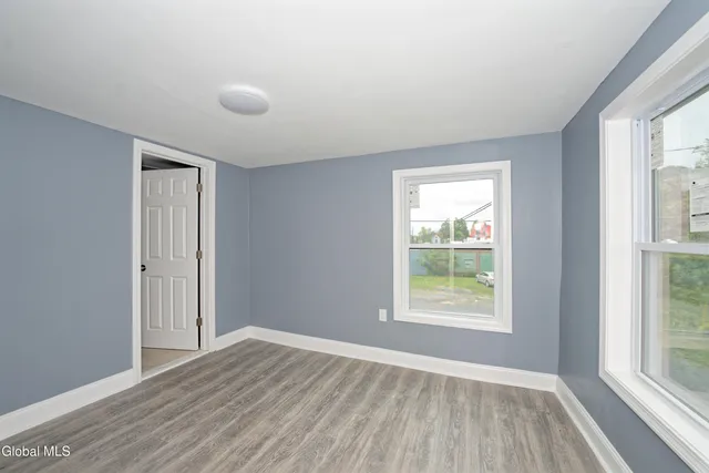 $250,000 | 99 Railroad Avenue, Hoosick Falls, NY 12090