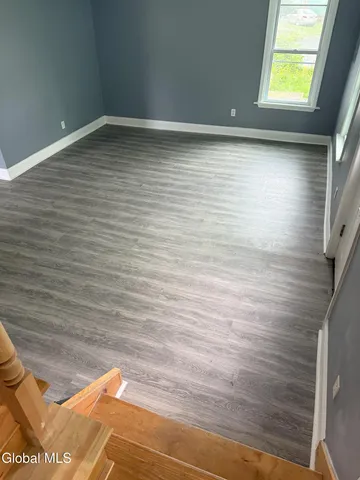 $250,000 | 99 Railroad Avenue, Hoosick Falls, NY 12090