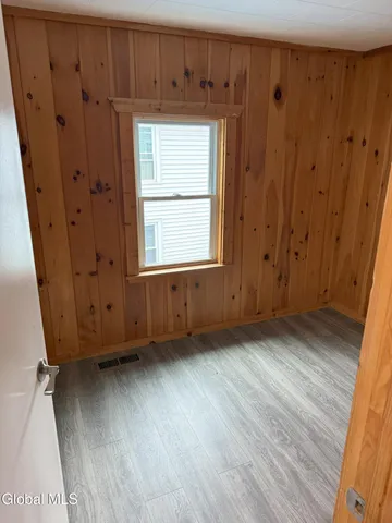 $250,000 | 99 Railroad Avenue, Hoosick Falls, NY 12090