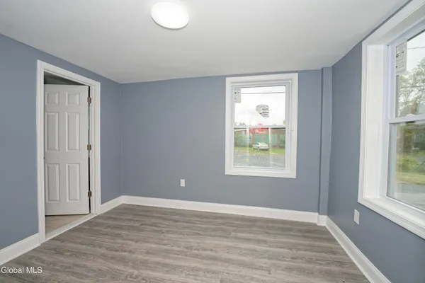 $250,000 | 99 Railroad Avenue, Hoosick Falls, NY 12090