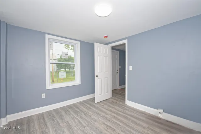 $250,000 | 99 Railroad Avenue, Hoosick Falls, NY 12090