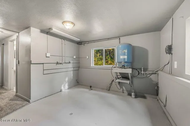 $414,000 | 94 Lochsa Lane, Pinehurst, ID 83850