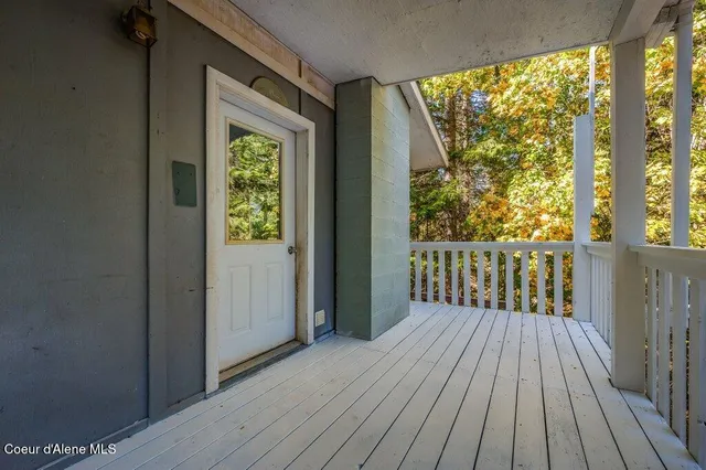 $414,000 | 94 Lochsa Lane, Pinehurst, ID 83850