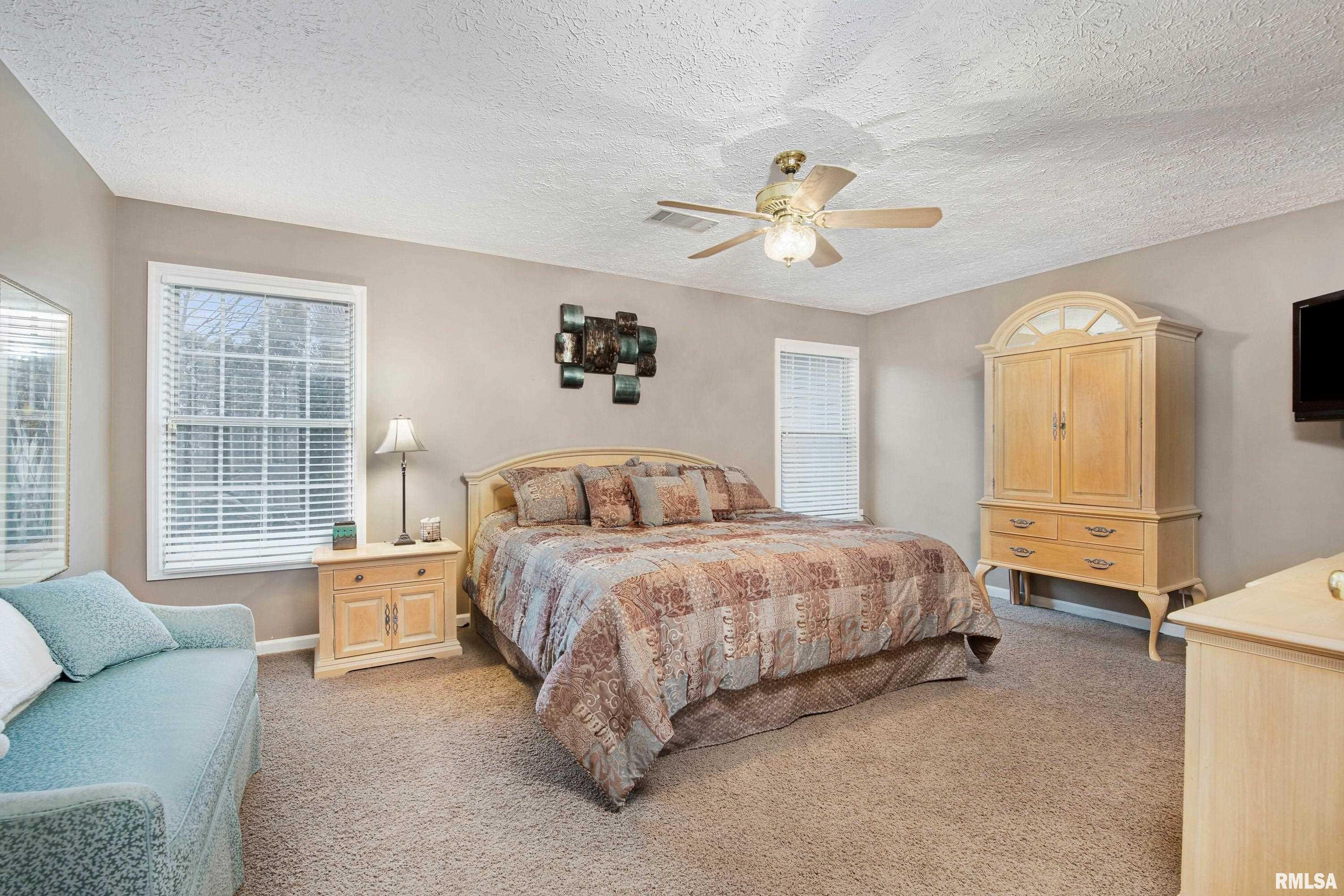 2548 Lincoln Road Bettendorf, IA 52722 - Photo 23 of 45 Gallery Image 23