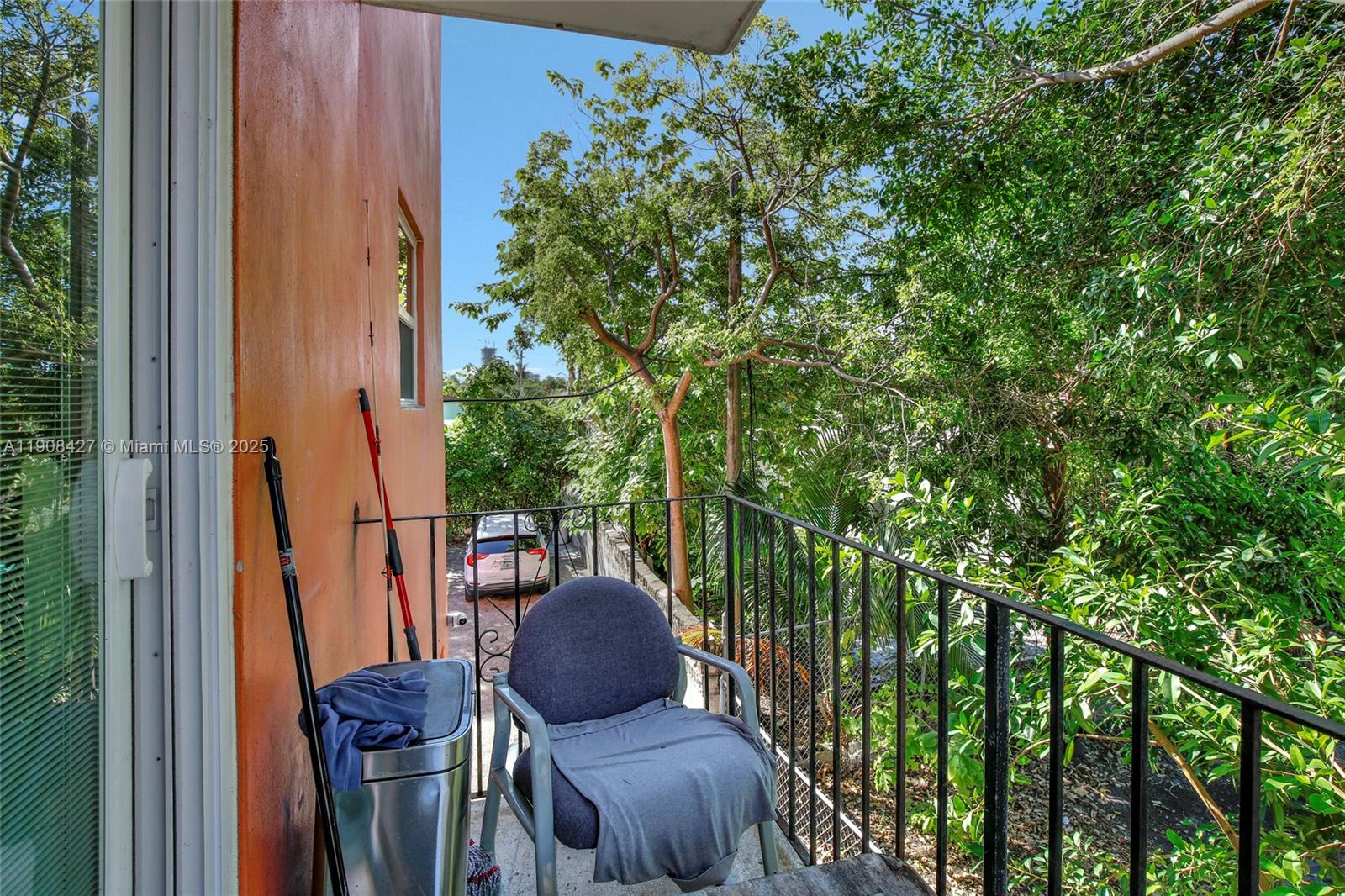 458 Southwest 9th Street, Unit 3 Miami, FL 33130 - Photo 13 of 20