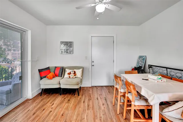 $2,200 | 458 Southwest 9th Street, Unit 3, Miami, FL 33130