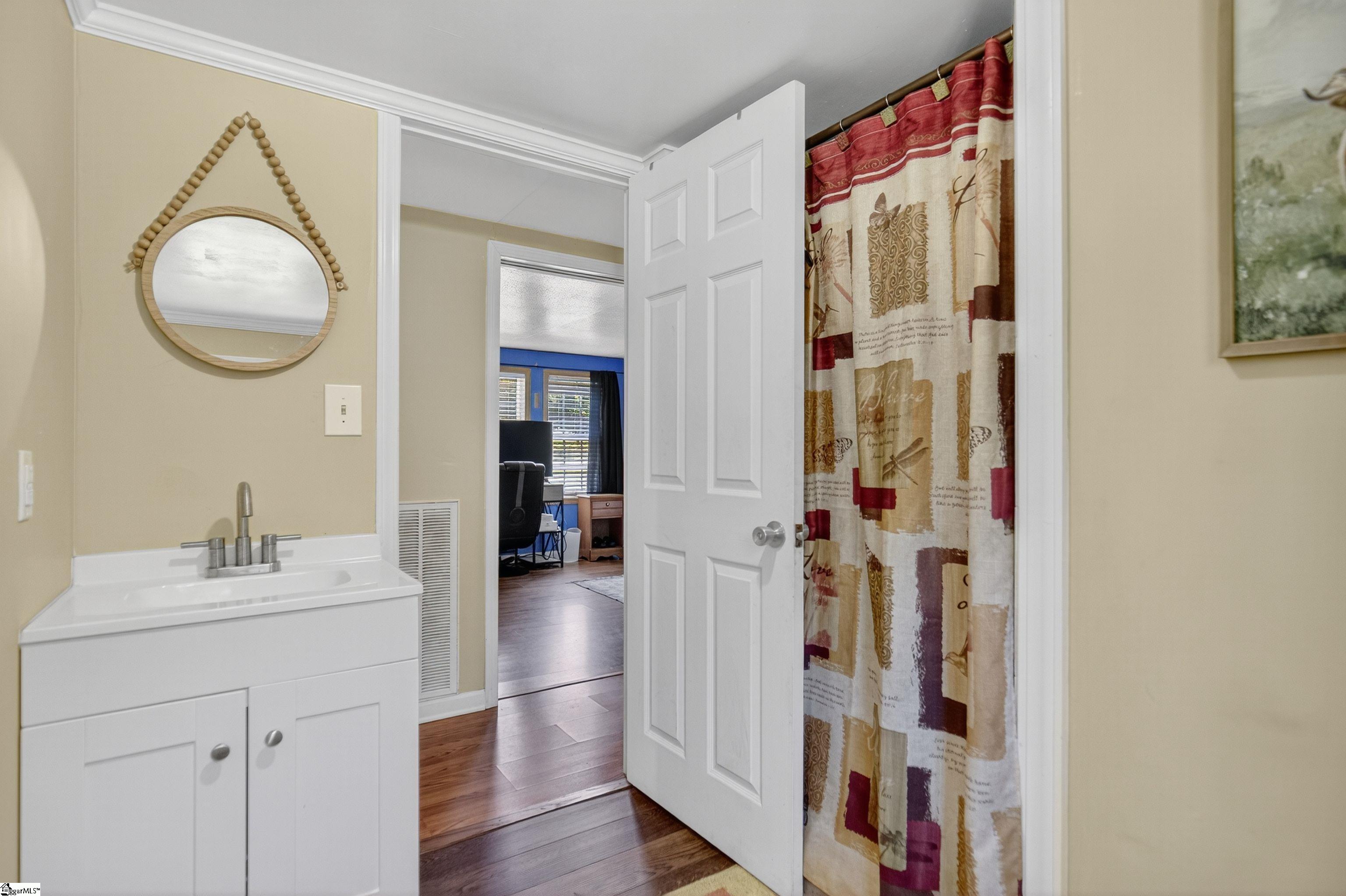 296 Henderson Church Road Gray Court, SC 29645 - Photo 20 of 36