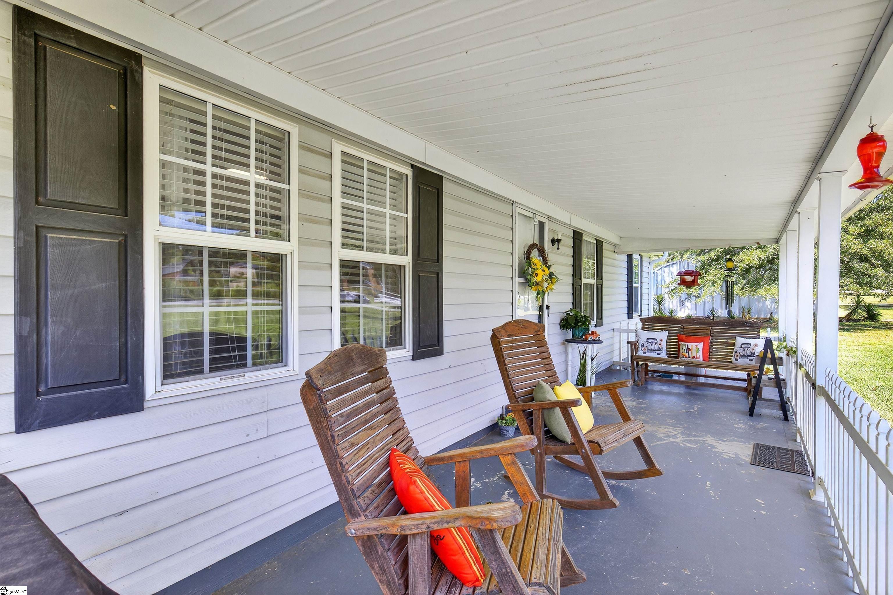 296 Henderson Church Road Gray Court, SC 29645 - Photo 21 of 36