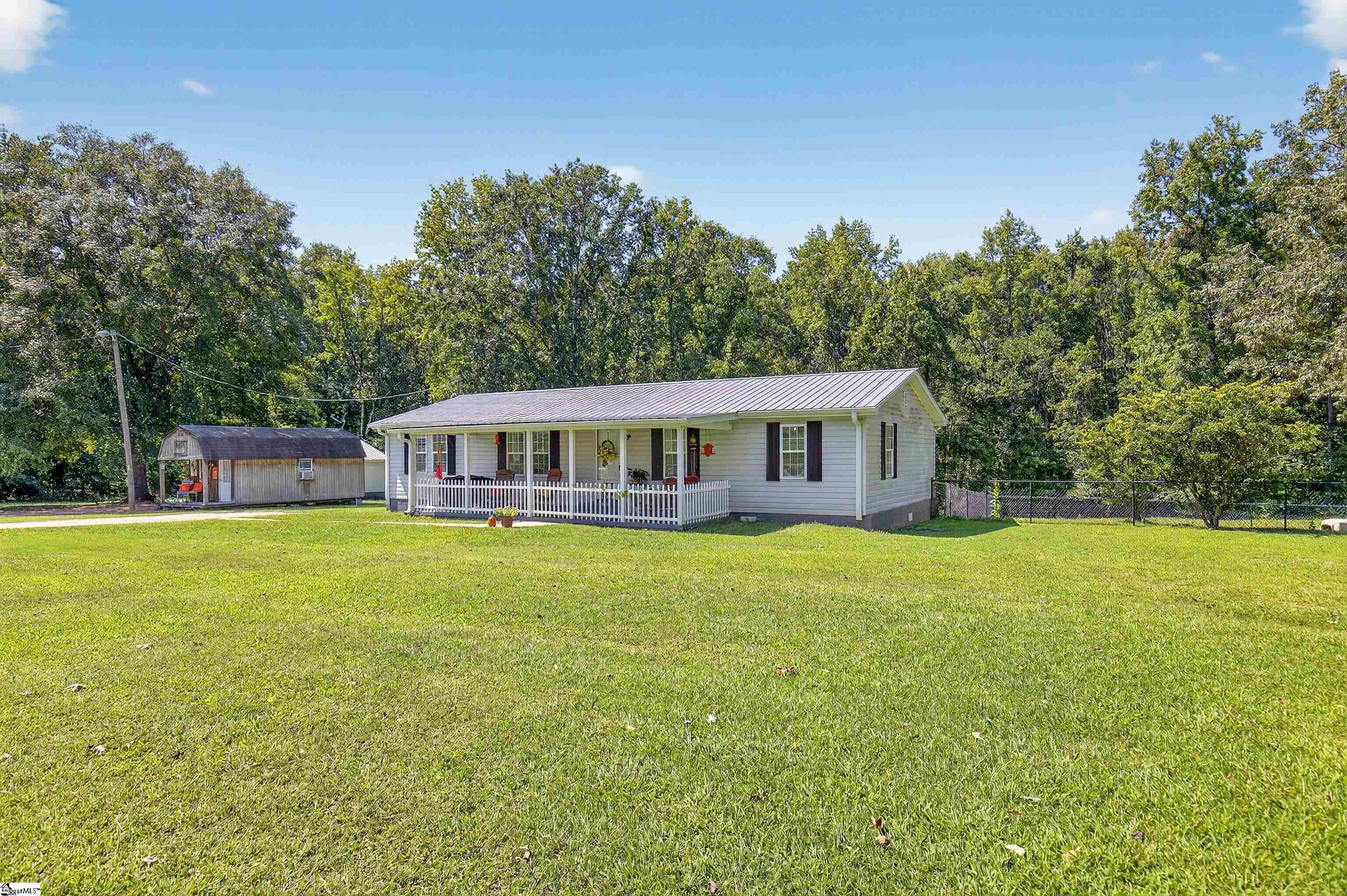 296 Henderson Church Road Gray Court, SC 29645 - Photo 29 of 36