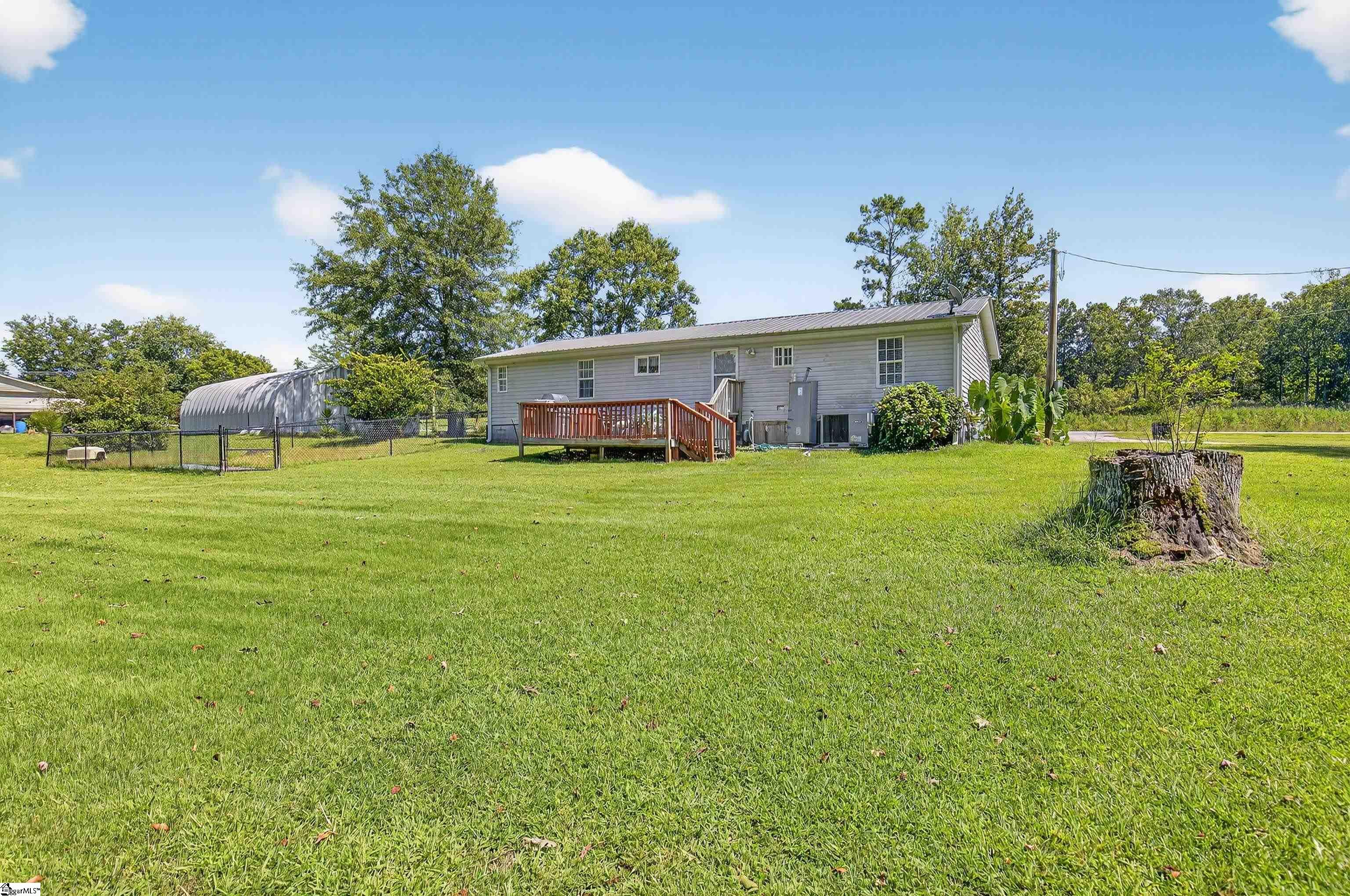 296 Henderson Church Road Gray Court, SC 29645 - Photo 31 of 36