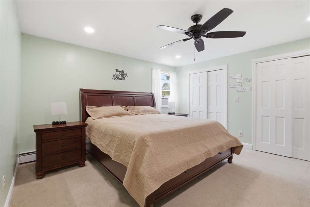 137 Maplewood Road Lynn, MA 01904 - Photo 17 of 39