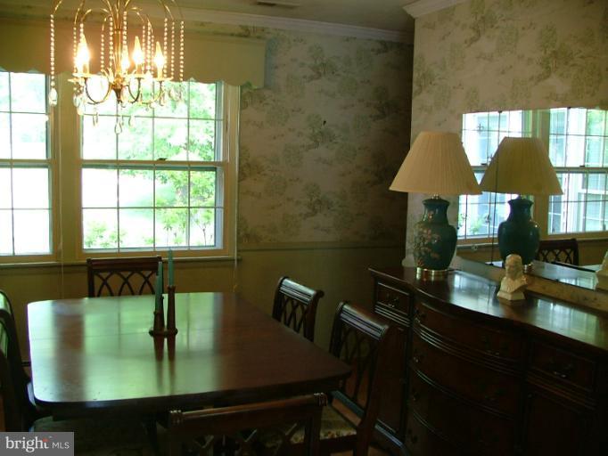 821 Petem Road Kingsville, MD 21087 - Photo 6 of 13 Dining Room