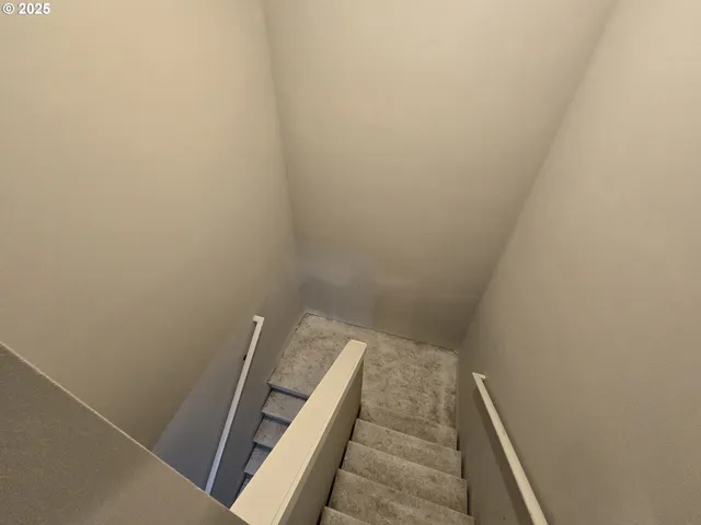 a view of an outdoor space