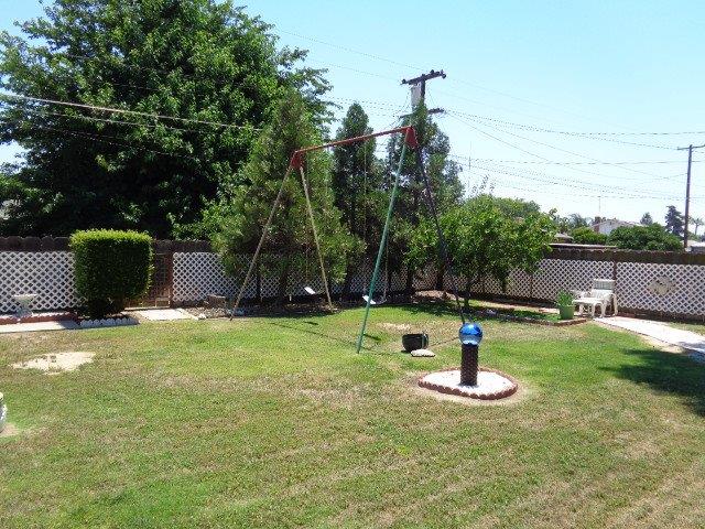 1240 South Church Avenue Reedley, CA 93654 - Photo 16 of 17