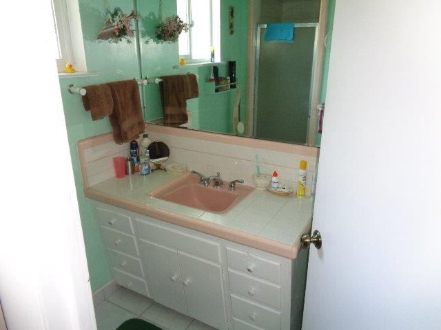 1240 South Church Avenue Reedley, CA 93654 - Photo 6 of 17