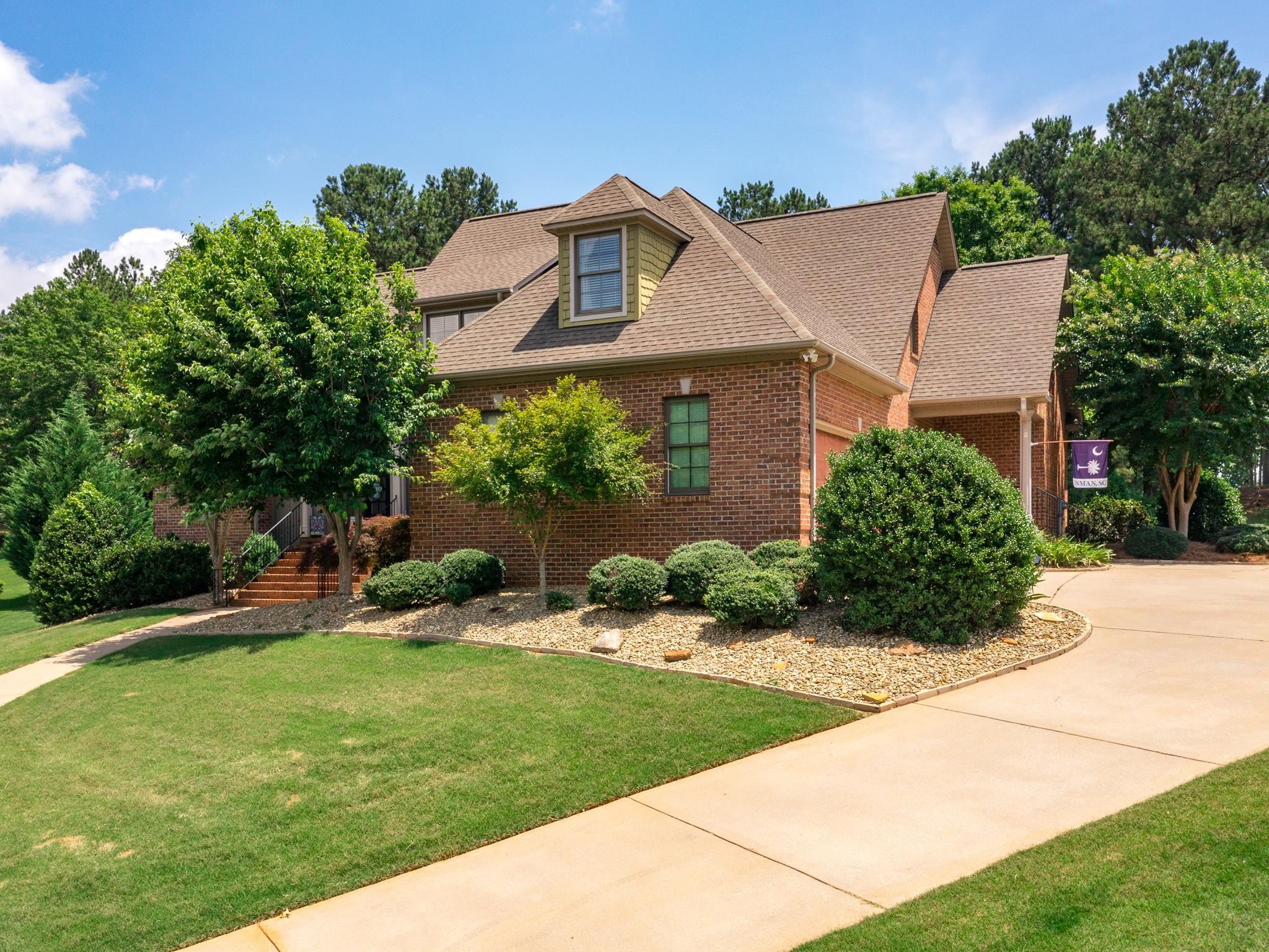 519 Willbrook Court Inman, SC 29349 - Photo 3 of 36