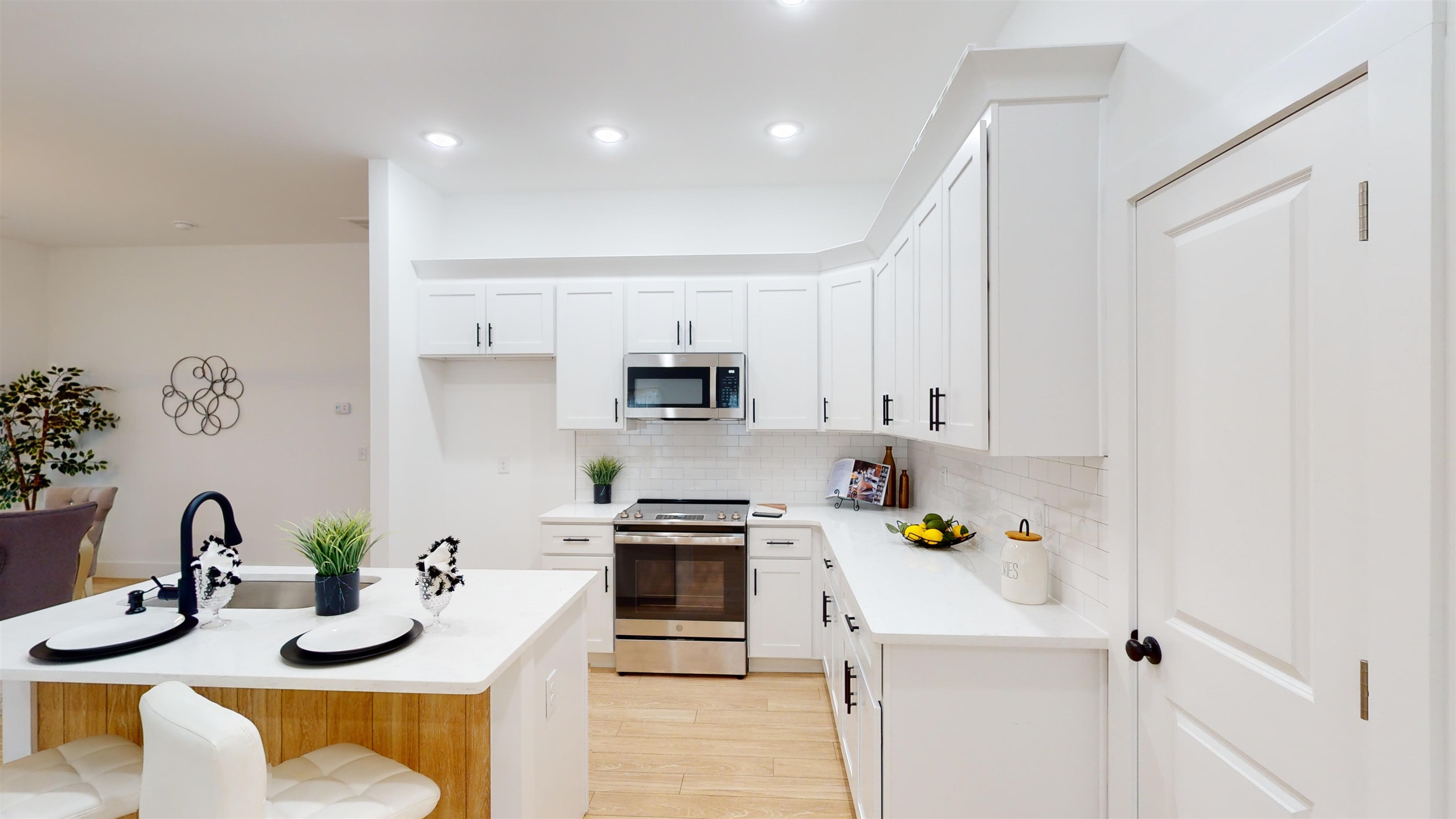 223 R C Thompson Road Chesnee, SC 29323 - Photo 5 of 30