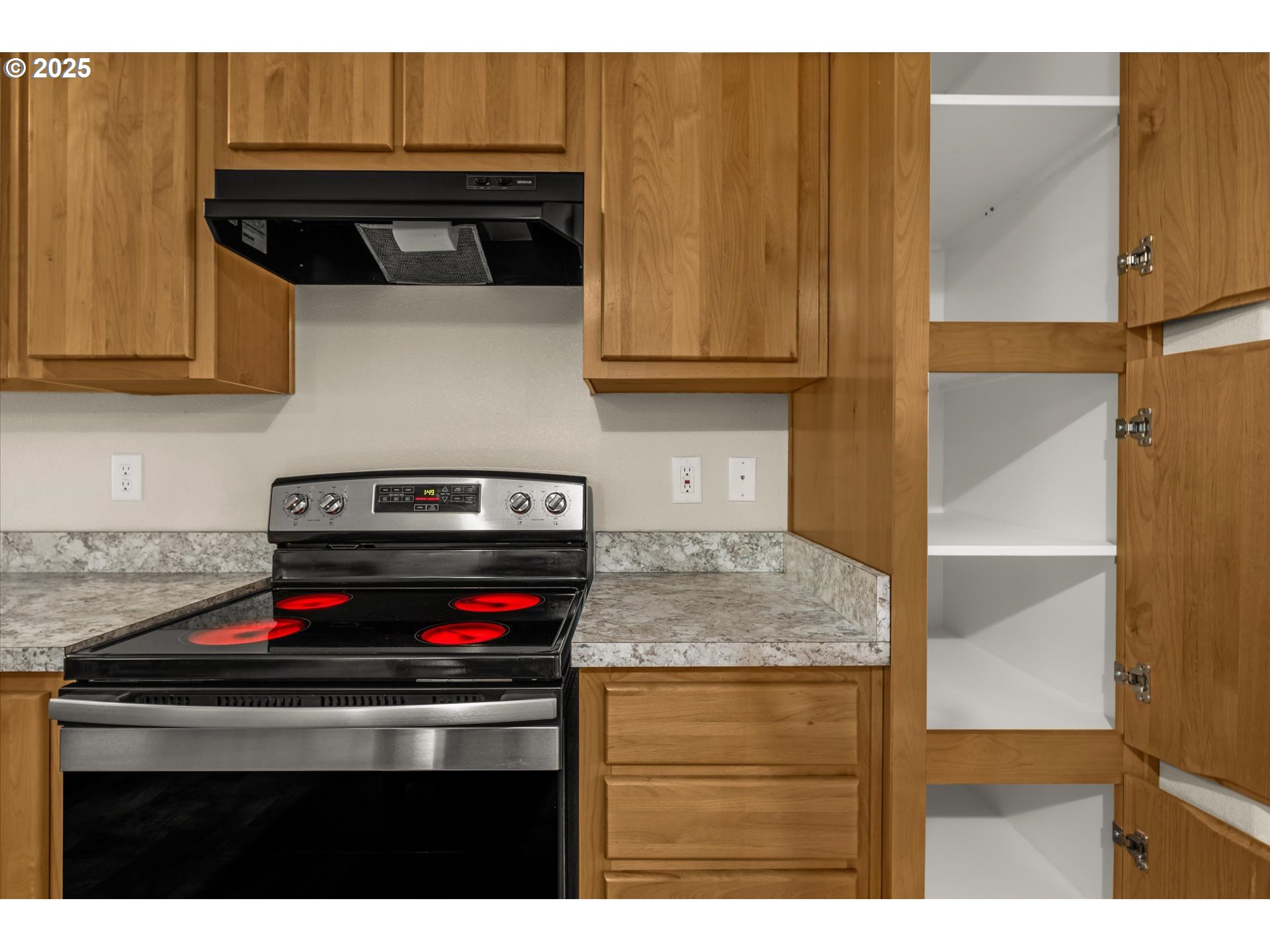 71210 East Faubion Loop Rhododendron, OR 97049 - Photo 12 of 28