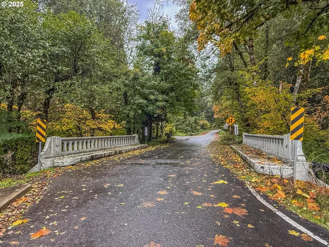 $369,000 | 71210 East Faubion Loop, Rhododendron, OR 97049