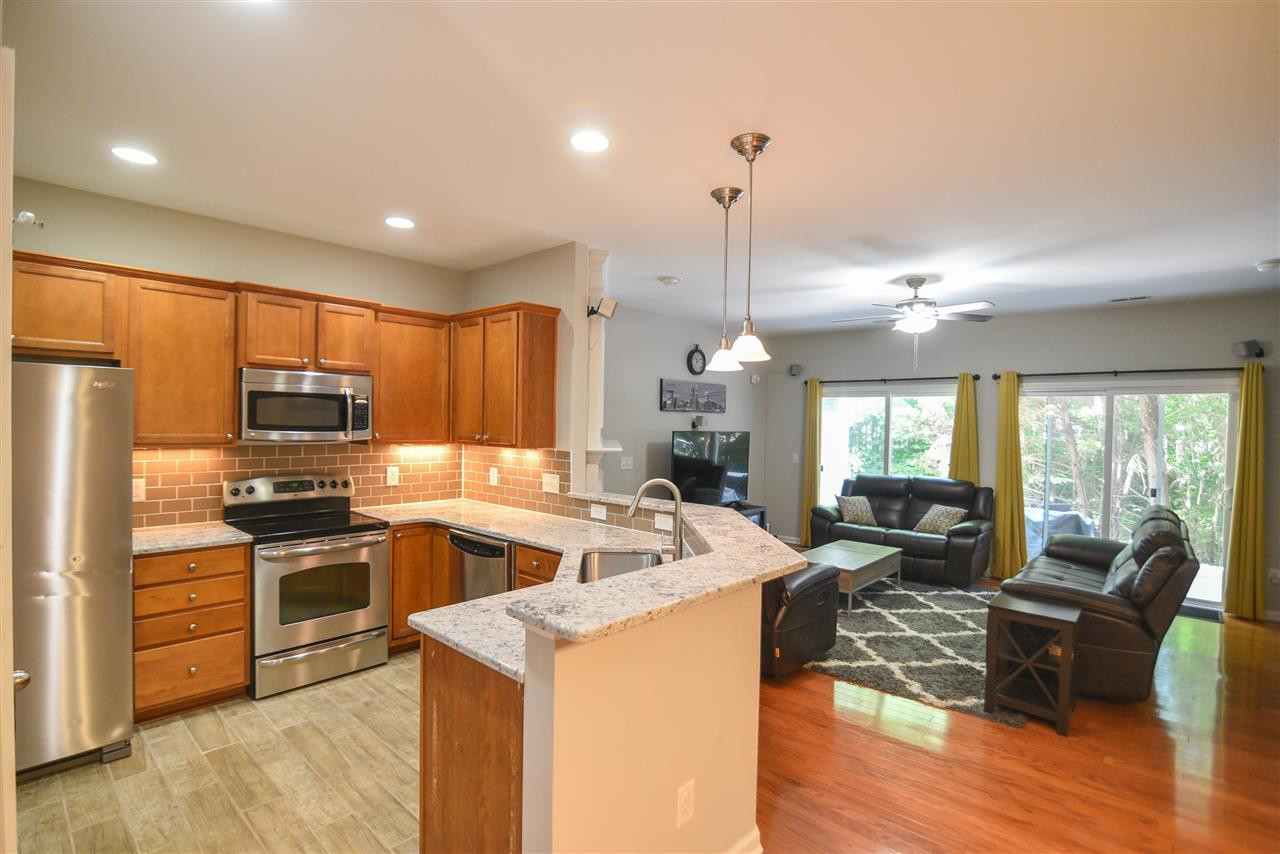 7249 Racine Way Raleigh, NC 27690 - Photo 10 of 20 Kitchen