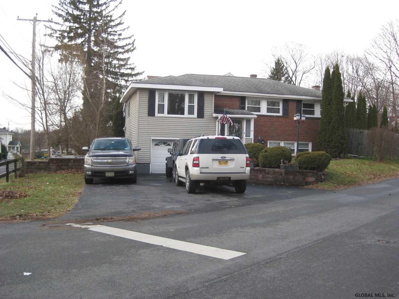 52 Russell Road Albany, NY 12203 - Photo 3 of 59 Photo 3